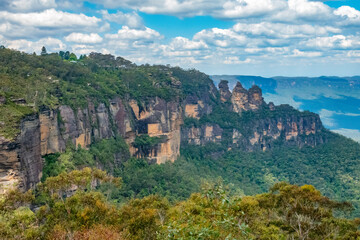 Fototapeta na wymiar The Three Sisters sandstone rock formation, Blue Mountains National Park, in the Greater Sydney Region New South Wales, Australia.