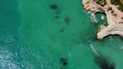 4K Drone. Rugged cliffs, sandy coast ocean Ponta Da Piedade. Algarve. Portugal. 20 april 2023