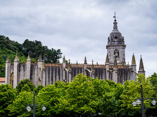 Obraz premium Basilica of the Assumption of Santa Maria, Lekeitio, Bizcaia, Euskadi, Spain