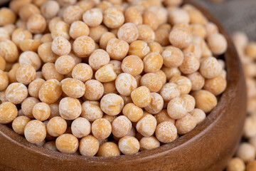 Round yellow peas for cooking porridge