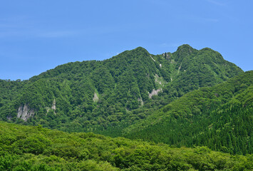 Fototapeta na wymiar 夏の烏ヶ山