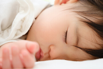 赤ちゃんの寝顔