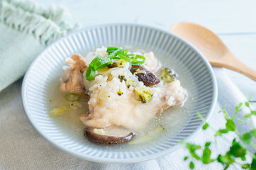 鶏手羽元のお米スープ