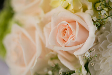 Beautiful Wedding Decor and Flowers from real weddings.