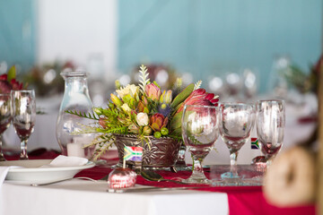 Beautiful Wedding Decor and Flowers from real weddings.