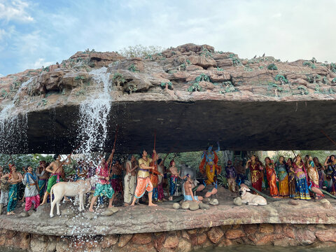 Prem Mandir is a Hindu temple dedicated to Shri Radha Krishna, located in the holy city of Vrindavan, Uttar Pradesh, India