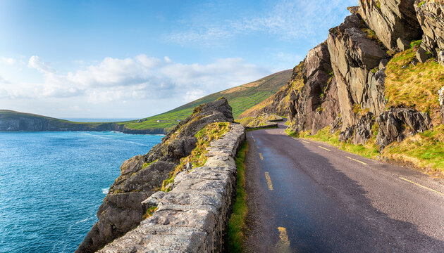 Slea Head Drive on the Dingle Penisula