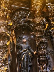 Basilica and Convent of the Virgin of Mercy, Altar