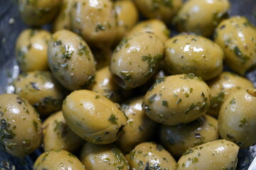Oliven gr&uuml;ne olives