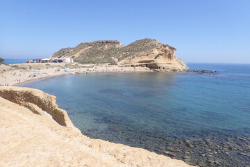 Playa de los Cocedores, Media playa pertenece a Águilas (Murica) y la otra mitad a Pulpí (Almeria).