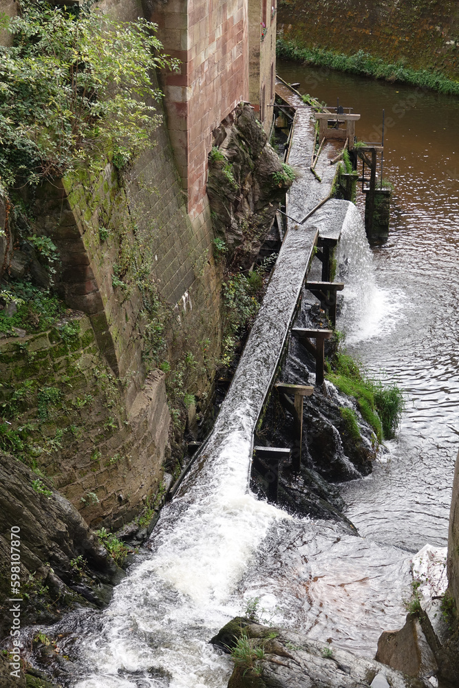 Sticker Wasserfall und Muehlrad in Saarburg