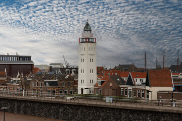 Blick auf den ehemaligen Leuchtturm am Hafen von Harlingen