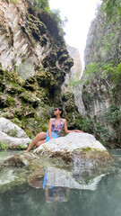 Fotografía de retrato en una bella gruta.
Portrait Picture