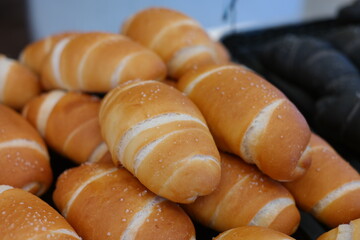 Salt bread is a bread made by adding butter and salt to the dough. The savory taste of butter and...