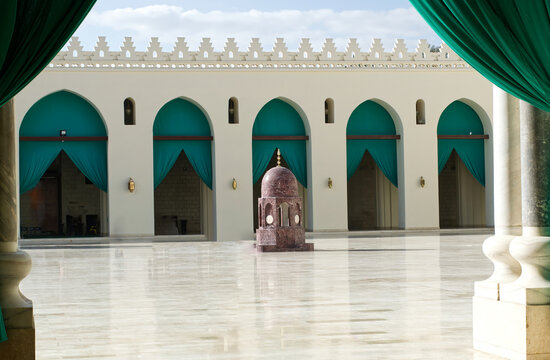 The courtyard of the Al Hakim Mosque in Cairo. Egypt