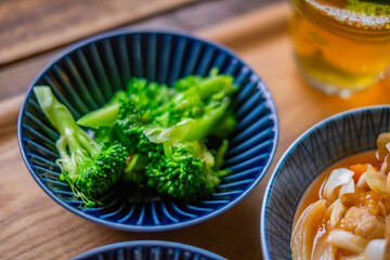 ブロッコリーのサラダ