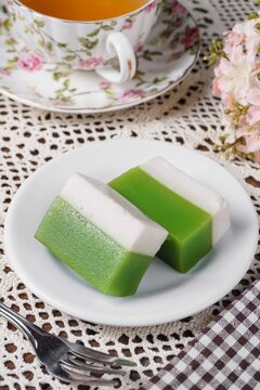 Malay dessert called kuih talam