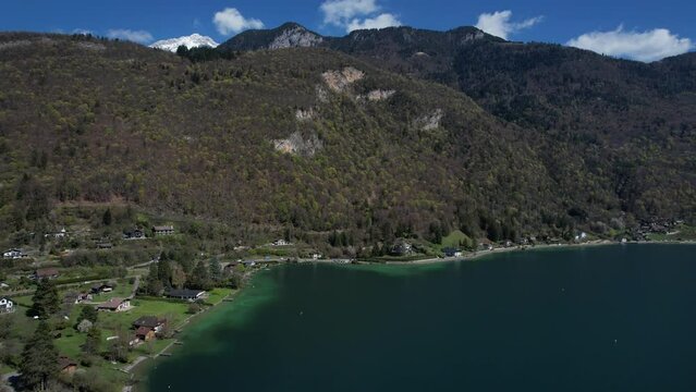 Lac d'Annecy vers Talloires et Angon