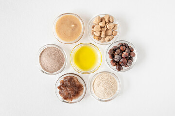 Different constituents of the baobab tree, fruit, seed and leaves used for food and cosmetics in powder and oil form