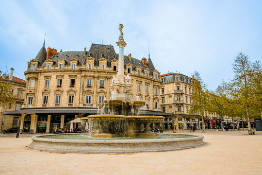 La Fontaine monumentale de Valence