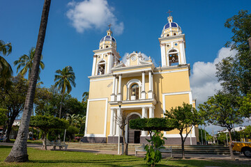Fototapeta na wymiar Villa de Alvarez, Colima, Mexico, Colonial church of Central Garden of Villa de Alvarez. 