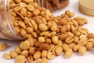peanuts in a bowl