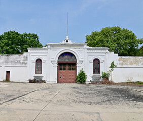 Obraz premium BANGKOK, THAILAND - MAY 10, 2023 : Bangkok Corrrections Museum is a place to collect objects related to punishment and ancient artifacts from various prisons across the country.