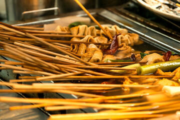 따뜻한 오뎅 국물과 어묵