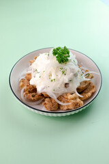 Snow onion Fried chicken