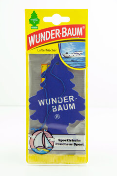 Wunderbaum Lufterfrischer Duftbaum Anh&auml;nger auf weissem Hintergrund