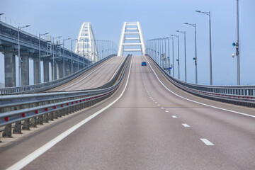 Fototapeta na wymiar Crimean bridge