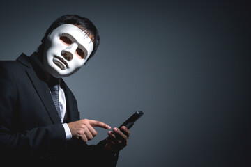 Scammers and Hackers Call center with phone data theft