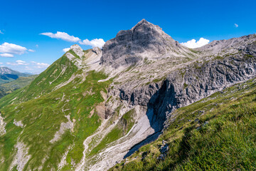 Beautiful Hike to the Braunarlspitze Bergenzerwald Lechquellengebirge
