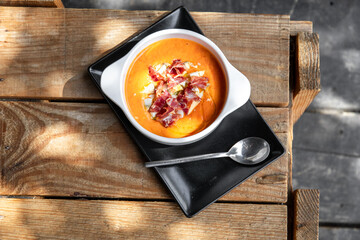 spansih gazpacho and jam