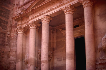 Naklejka premium View of the Al-Khazneh Palace or Treasury in Petra, Jordan.