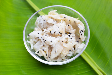 Sweet sticky rice with sweet wild yam.