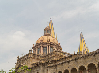 Fototapeta na wymiar Daytime view of the historical Guadalajara Cathedral