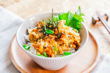 野菜のかき揚げとじ丼
