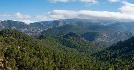 Obraz premium Panoramic view of the natural park of the Sierras de Cazorla, Segura and Las Villas.