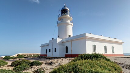 Fototapeta na wymiar survol du phare de Cavalleria au nord de l'île de Minorque dans l'archipel des Baléares Espagne 
