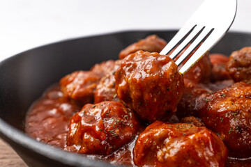 Tomato Meatballs with Pork and Tomato Sauce