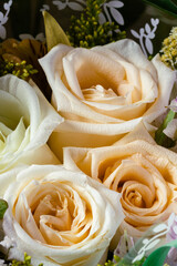 Detalle de ramillete de flores para novia