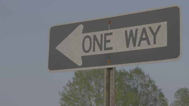 One way sign (Handheld)(Log footage)