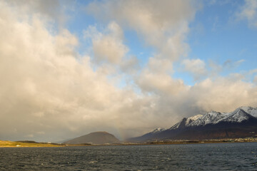 Paisaje de la ciudad de Ushuaia, Tierra del Fuego, Argentina