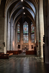 Fototapeta na wymiar römisch-katholische Kirche Martinikerk im Zentrum der niederländischen Stadt Venlo