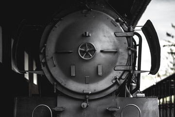 Trains à vapeur en prise large et détails 