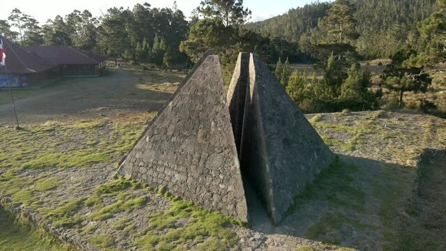 piramides valle nuevo constanza 