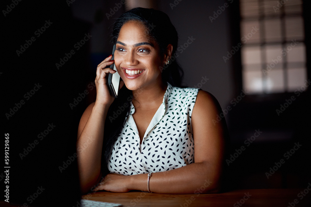 Aufkleber its about showing dedication, no matter the task or the time. a young businesswoman talking on a cel