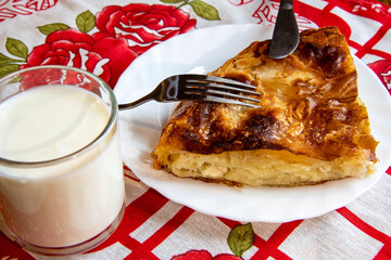 Fresh made chesse pie, preparation for eating...burek sa sirom...peynirli börek...