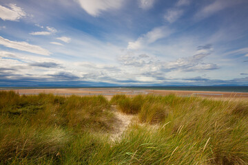 Obraz premium Findhorn Beach is a very long, uninterrupted stretch of fine whi